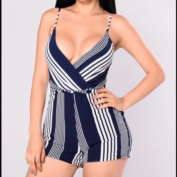Striped romper - Picture 2 of 6